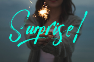 Surprise: A Dry Hand Brushed Font for Editorial Refinement